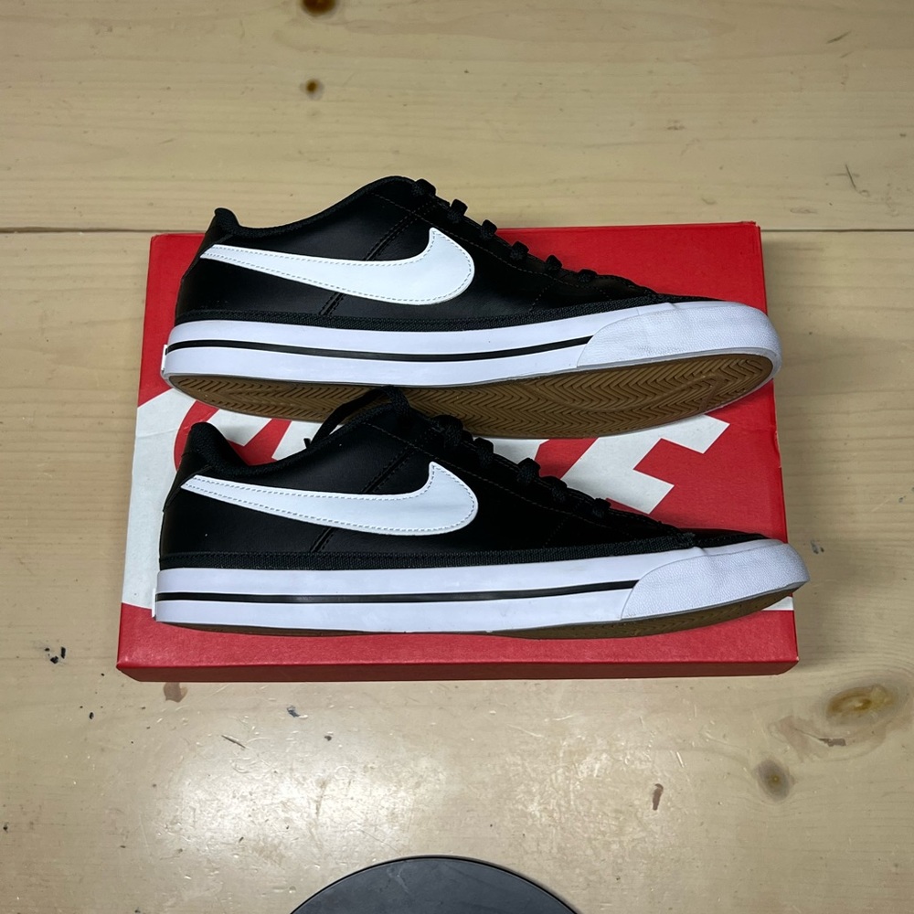 Nike Court legacy (YOUTH)